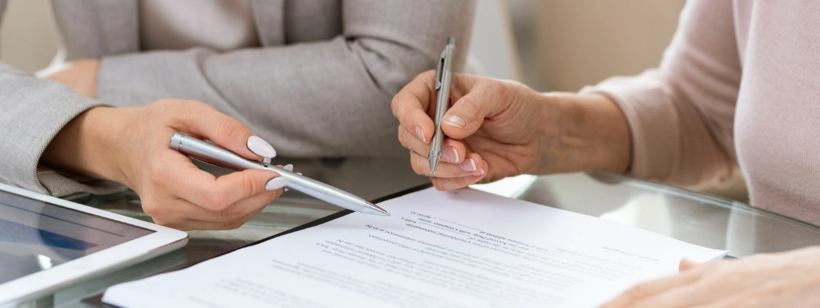 Zakładanie firmy wypełnianie dokumentów